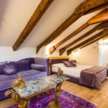 Ca De L'oca 4327 In The Heart Of Apartmán